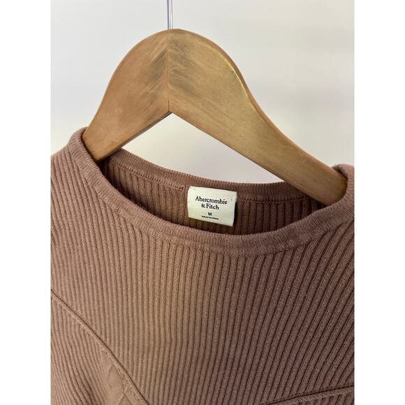 Abercombie & Fitch Brown Long Sleeve Top Size Medium‎ - Picture 2 of 5
